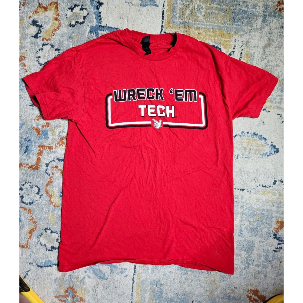 Gildan Texas Tech Red Raiders "Wreck 'Em Tech" Red Shirt Size M